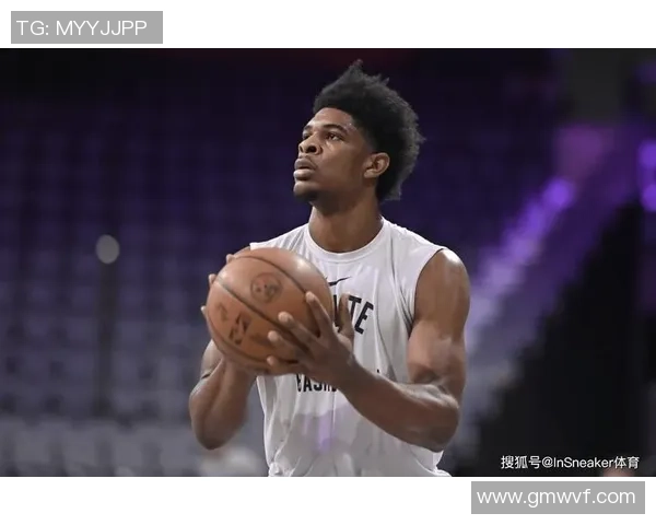 斯库特亨德森的崛起之路：从新秀到篮球未来的领军人物